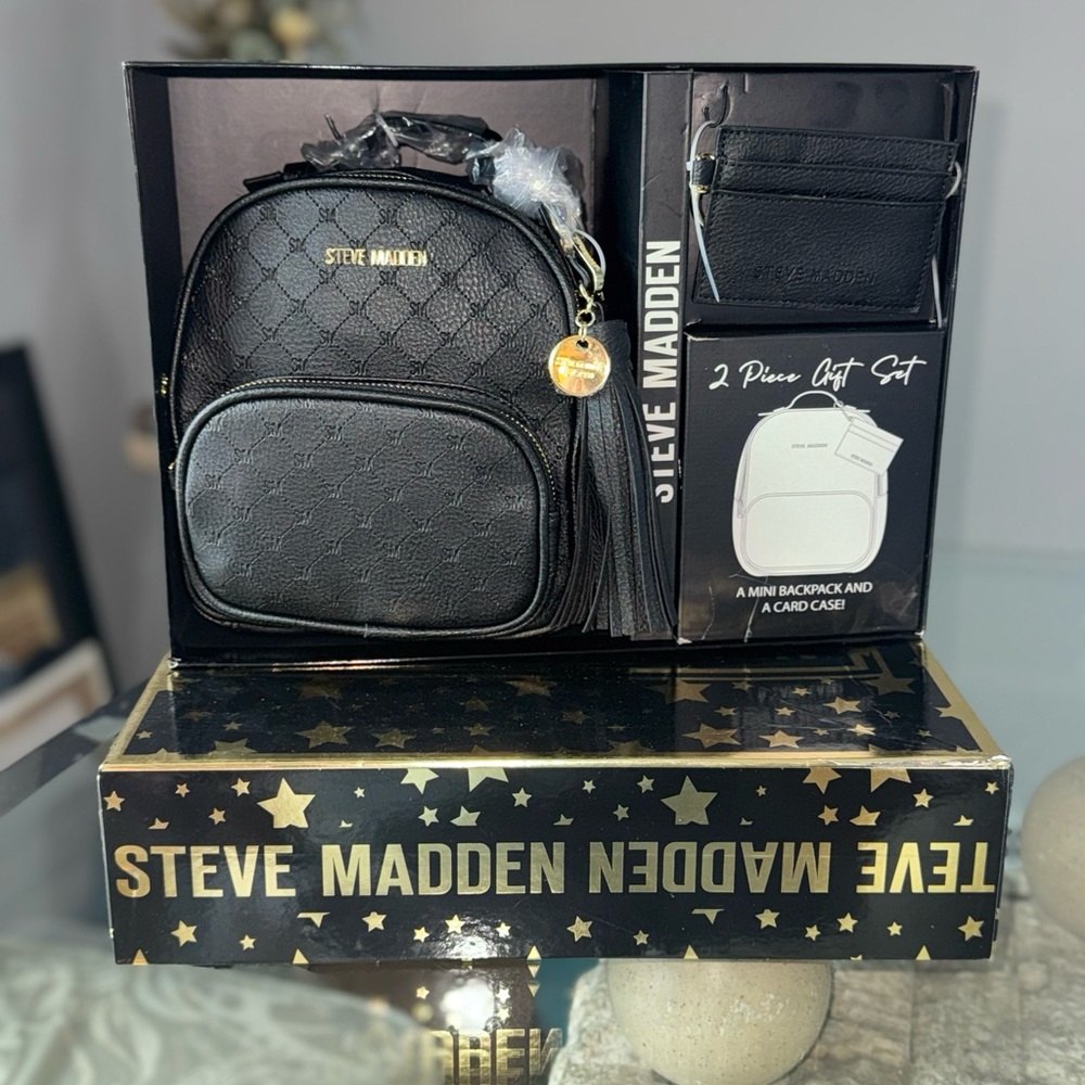 Steve Madden Black Mini Backpack and Card Case 2 piece gift Set